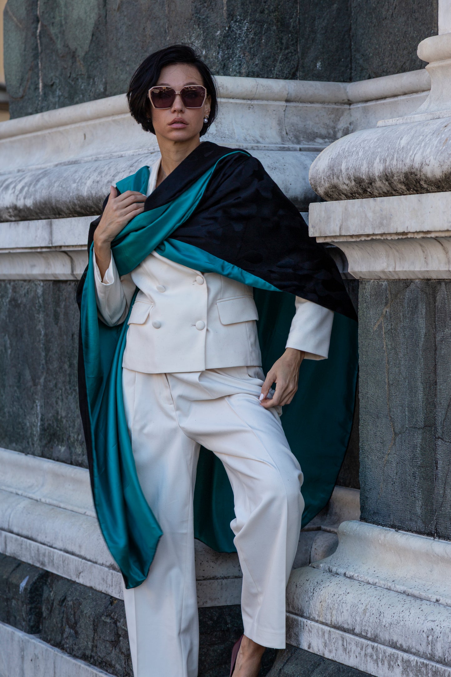 ESTER - velvet Poncho