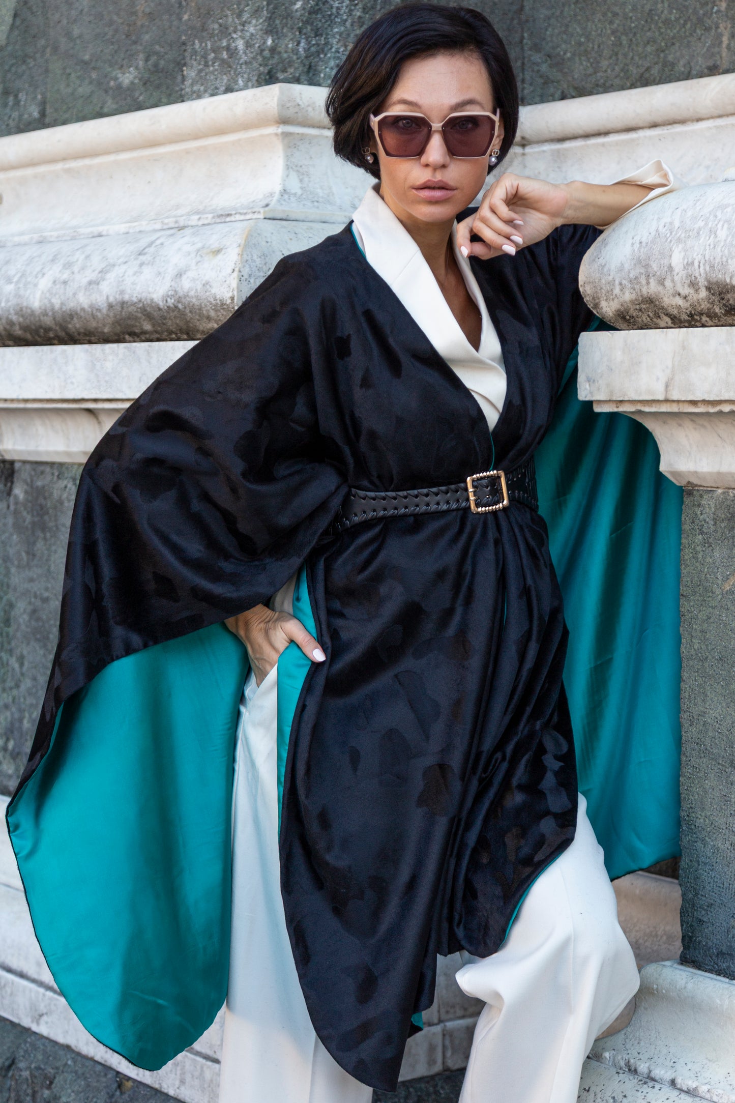 ESTER - velvet Poncho